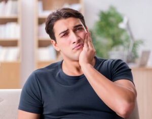 Toothache image - Emergency dentist Abbots Langley